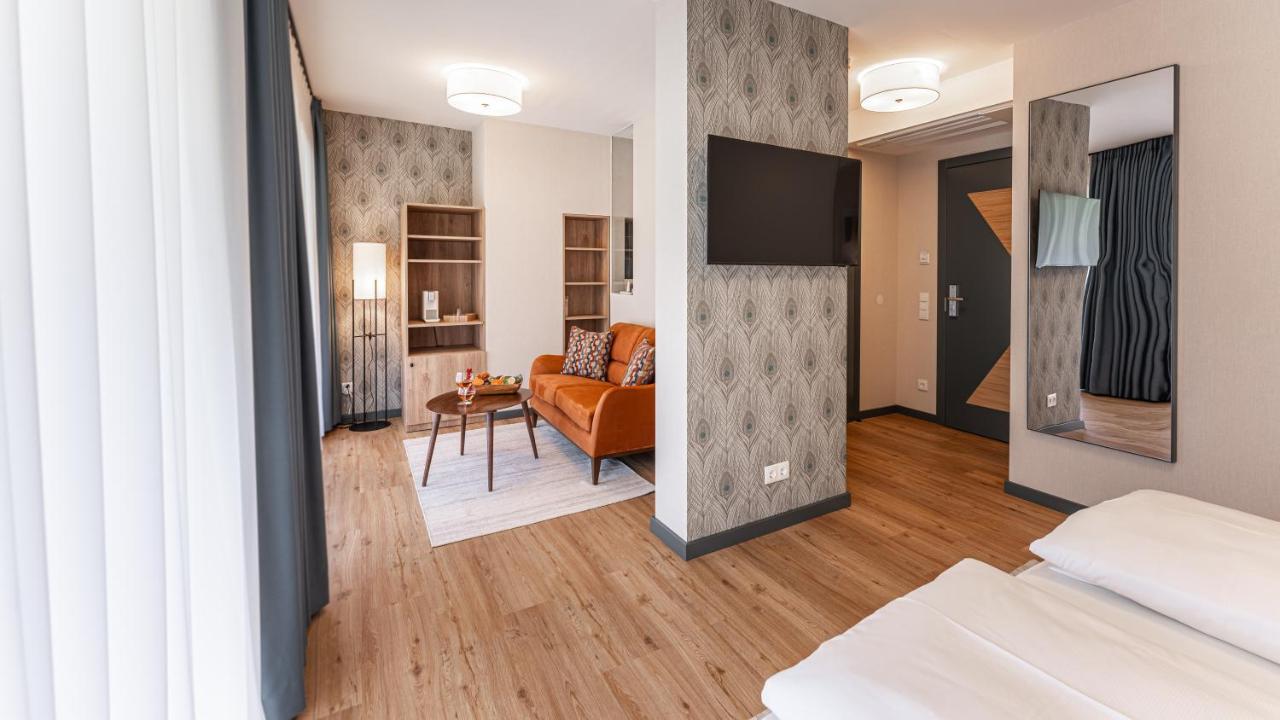 Kula Comfort Rooms Villach Exterior photo